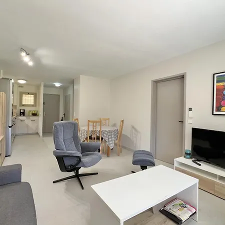 With Pool Near The Sea Apartman Juan-les-Pins