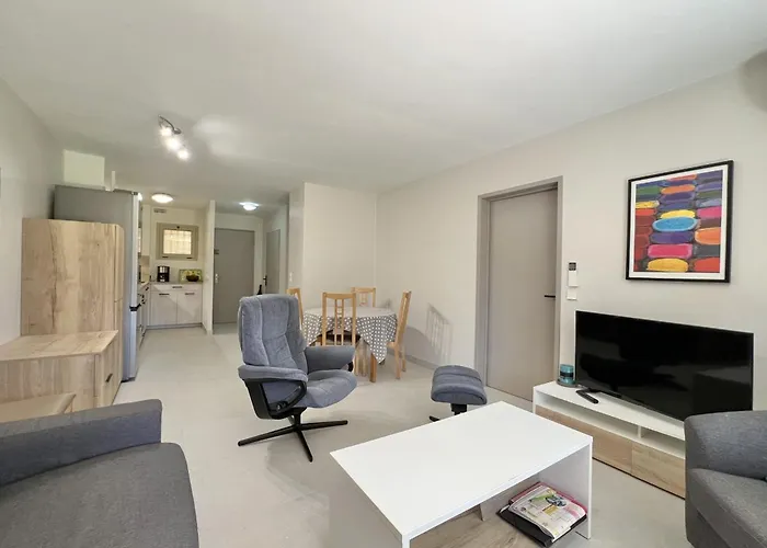 With Pool Near The Sea Apartment Juan-les-Pins